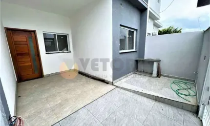 Sobrado à venda em caraguatatuba, pontal de santa marina, com 2 quartos, 72m²