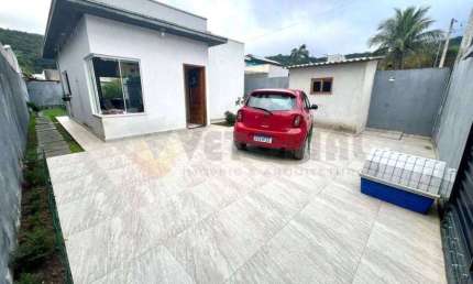 Casa à venda em caraguatatuba, massaguaçu, com 2 quartos, 64m²