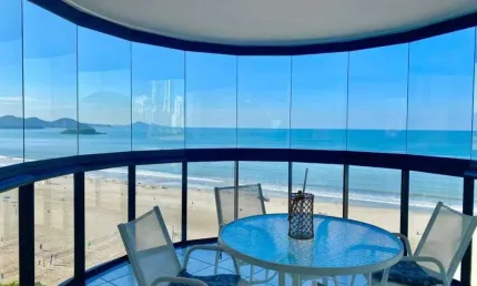 Apartamento com 4 quartos para alugar na Rua 3500, 50, Centro, Balneário Camboriú