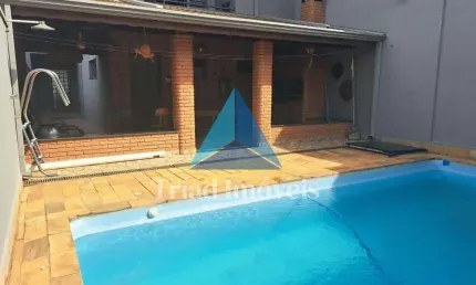 Casa com 3 dormitórios à venda, 213 m² por R$ 680.000,00 - Parque Novo Mundo - Americana/SP