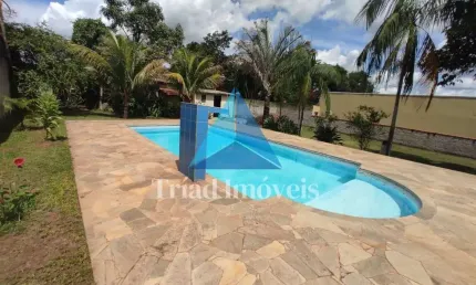 Chácara de 1.000m² com piscina, área gourmet e 3 quartos à venda em santa bárbara d'oeste - sp