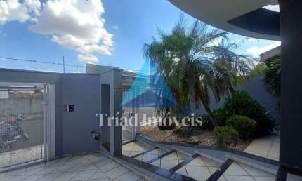 Casa com 3 dormitórios para alugar, 247 m² por R$ 7.205,00/mês - Werner Plaas - Americana/SP