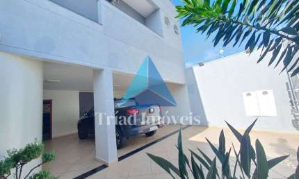 Casa com 3 dormitórios para alugar, 582 m² por R$ 4.500,00/mês - Centro - Santa Bárbara D'Oeste/SP