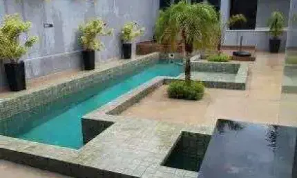 Casa de condomínio para venda tem 600 metros quadrados com 4 quartos