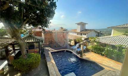 Casa em condomínio fechado com 4 quartos à venda na Ferradurinha, Armação dos Búzios 