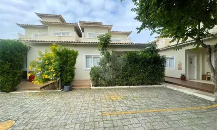 Casa em condomínio fechado com 4 quartos à venda no Geribá, Armação dos Búzios 