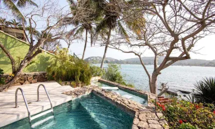 Casa com 7 quartos à venda na Ferradura, Armação dos Búzios 