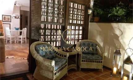 Condomínio com 2 quartos para locação em Manguinhos - RJ