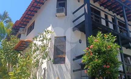 Condomínio com 2 quartos para locação em Geribá - RJ