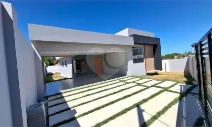 Condomínio com 3 quartos à venda em Balneário São Pedro - RJ