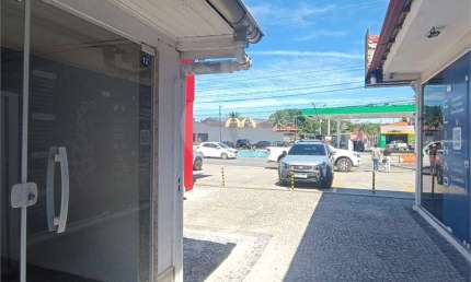 Salão Comercial para locação em Bosque De Geribá - RJ