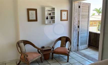 Sala comercial para alugar na Praia Rasa, Armação dos Búzios 
