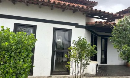 Condomínio com 2 quartos à venda ou para locação em Baia Formosa - RJ