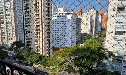 Apartamento com 3 dor. 1 suíte, 110 m@, 1 vaga de garagem