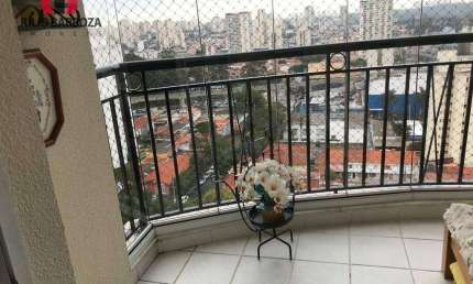 Apartamento no Campo Belo, com 2 dormitórios, suíte, 2 vagas de garagem