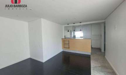 Linda cobertura com 162m¹, 1 vaga de garagem em Moema pássaros