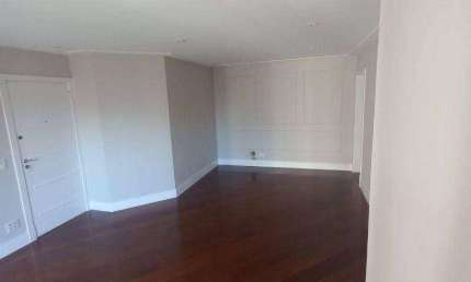 Locação Moema lado Pássaros fora de rota 141m2 sendo 3 suítes ar.cond.+ home Heather, reformado ,2 vagas com lazer SP
