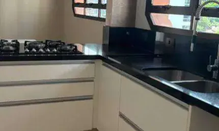 Apartamento em moema, 180, com 3 suítes, 3 vagas de garagem, mais deposito