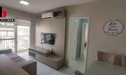 Apartamento decorado, com 2 dormitórios, sendo 1 suíte, sacada, e 1 vaga de garagem, na Bela Vista