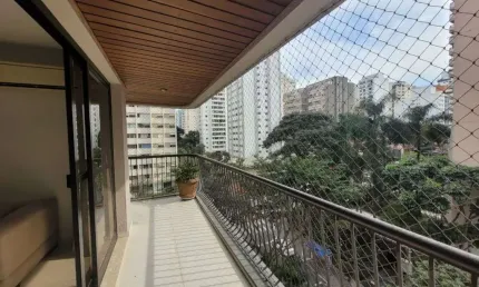 Apartamento em moema pássaros, modernizado com 4 dormitórios, 170m²sendo 2 suítes, 2 vagas de garagem, mais depósito, e vagas paras visitantes