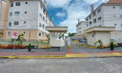 Apartamento de 2 dormitórios no bairro Madri em Palhoça
