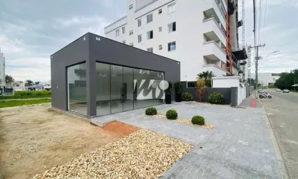 Aluguel de Sala Comercial Térrea na Avenida Pedra Branca