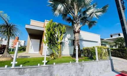Casa com 4 quartos à venda na Rua Flor Cheirosa, 1, Pedra Branca, Palhoça