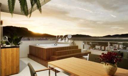 Apartamento com Piscina e 2 Quartos e Suítes na Pedra Branca