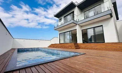 Casa alto padrão pedra branca 3 dormitórios e 2 demi-suites