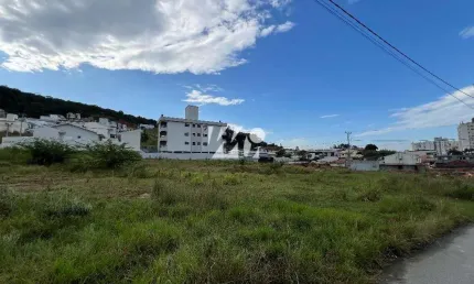 Terreno à venda na Rua Tomáz Domingos da Silveira, 1, São Sebastião, Palhoça