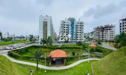 Apartamento 2 Quartos no Boulevard Ivo Luchi - Pedra Branca
