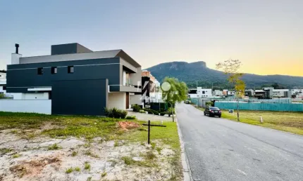 Terreno em condomínio fechado à venda na Rua Lagoinha, 1, Pedra Branca, Palhoça