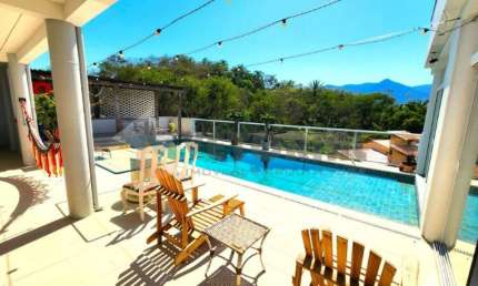 Casa 4 Suítes com Piscina com 480m² por R$ 2.400.000,00 na Praia do Arrastão em São Sebastião SP