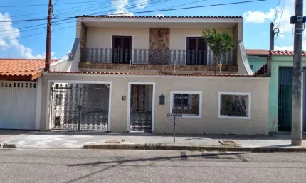 Casa com 3 quartos à venda na Rua Adelina Pannunzio, Jardim Siriema, Sorocaba