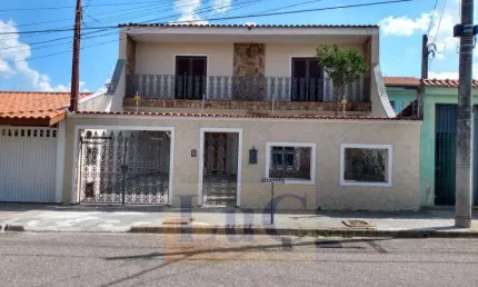 Casa com 3 quartos à venda na Rua Adelina Pannunzio, Jardim Siriema, Sorocaba