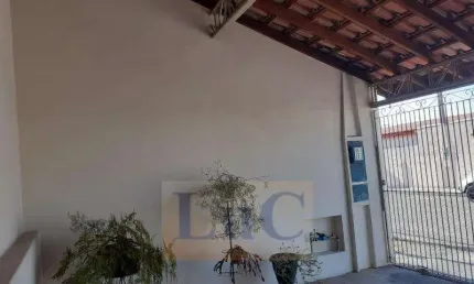 Casa com 3 quartos à venda na Rua Francisco de Oliveira Abreu, Vila Olímpia, Sorocaba