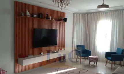 Casa com 3 quartos à venda na Rua Doutora Marilena Ribeiro Puglia Lopes, Jardim Portobello, Sorocaba