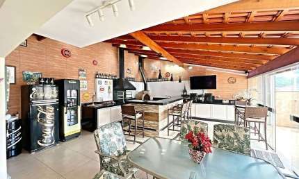 Casa com 3 dormitórios à venda, 360 m² por R$ 2.300.000,00 - (Zona Norte) Barro