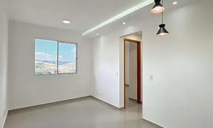 Apartamento com 2 quartos, 1 vaga e vista livre na Rua Nova Andradina