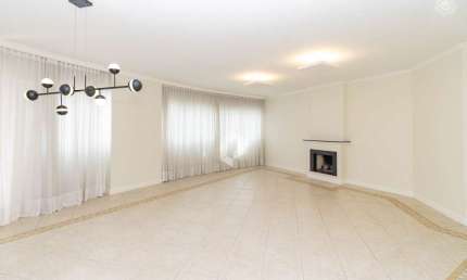Apartamento com 4 quartos para alugar na Rua Deputado Heitor Alencar Furtado, 2381, Mossunguê, Curitiba