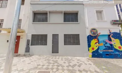 Casa comercial com 2 salas à venda na Alameda Cabral, 334, Centro, Curitiba