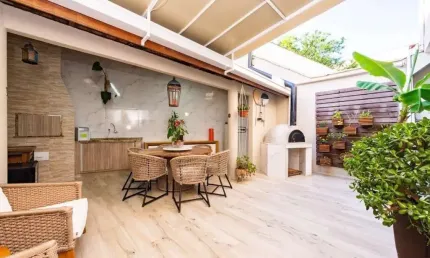 Casa com 4 quartos à venda na Rua Nilo Peçanha, 2885, São Lourenço, Curitiba