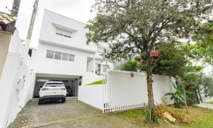 Casa comercial com 4 salas à venda na Rua Lívio Moreira, 550, São Lourenço, Curitiba