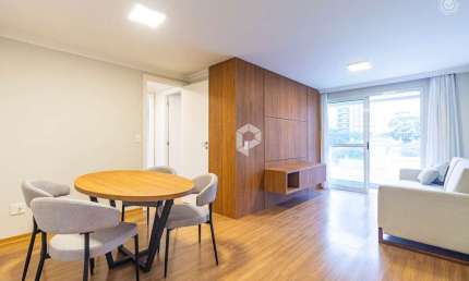 Apartamento com 3 quartos para alugar na Rua Padre Agostinho, 1353, Bigorrilho, Curitiba
