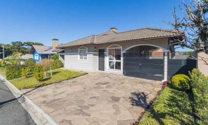 Casa em condomínio fechado com 3 quartos para alugar na Rua Serafim Lucca, 437, São Braz, Curitiba