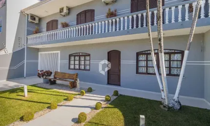 Casa com 4 quartos à venda na Rua Câmara Júnior, 906, Jardim das Américas, Curitiba