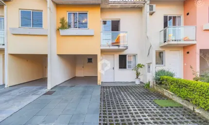Casa com 3 quartos à venda na Rua Capitão Leônidas Marques, 1746, Uberaba, Curitiba