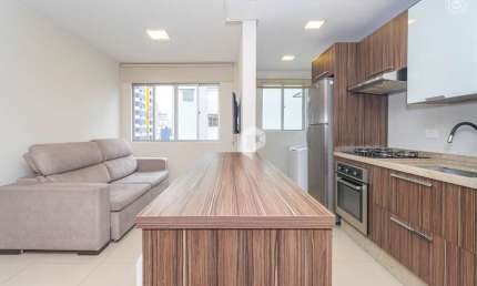 Apartamento com 2 quartos para alugar na Rua Comendador Macedo, 275, Centro, Curitiba