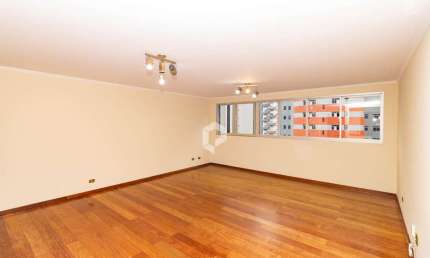Apartamento com 3 quartos para alugar na Travessa Lange, 165, Batel, Curitiba