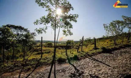 Terreno à venda, área rural de divinópolis - divinópolis/mg